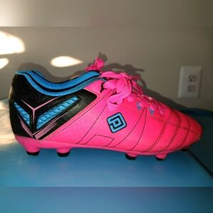 Dream Pairs Neon Pink Soccer Cleats - Girls Size 4 Youth